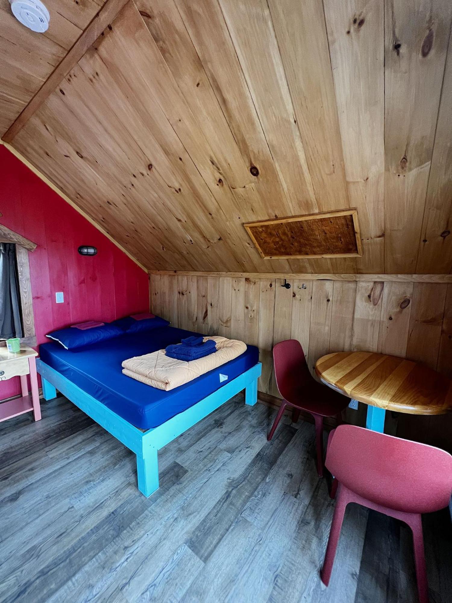 Auberge Festive Sea Shack Sainte Anne-des-Chênes Zewnętrze zdjęcie