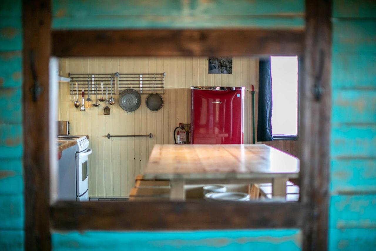 Auberge Festive Sea Shack Sainte Anne-des-Chênes Zewnętrze zdjęcie